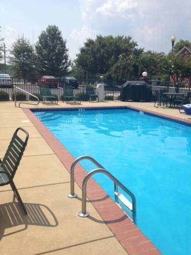 Intown Suites Extended Stay Auburn Al Létesítmények fotó